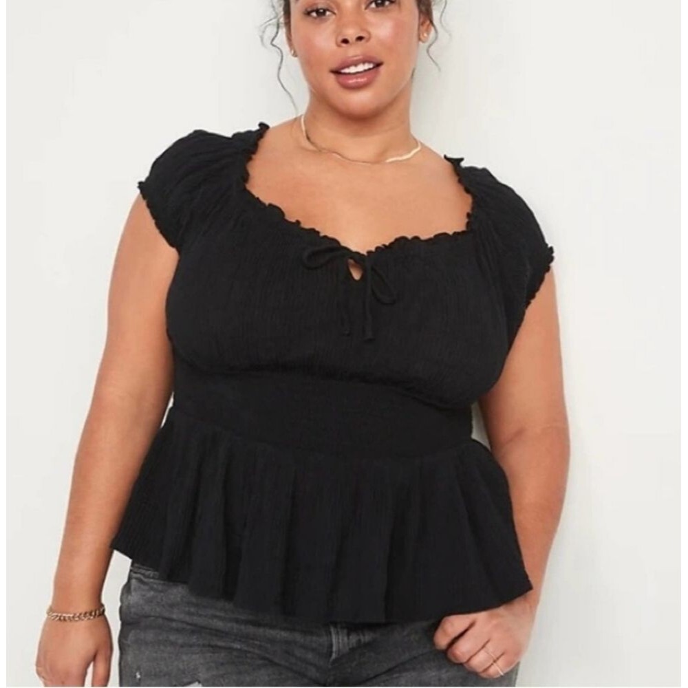 old navy black Smocked Crinkle Textured Short Sleeve Peplum Top Plus Size 3x NWT